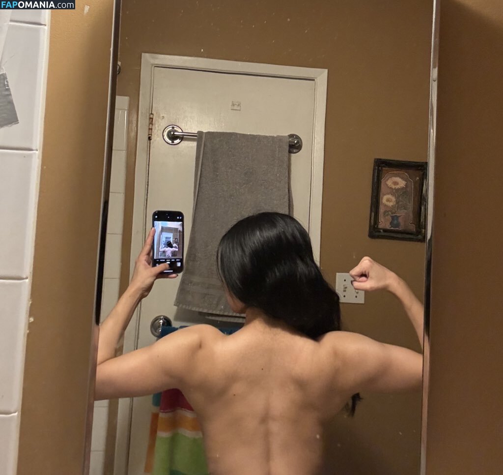 Mikasavader / https: Обнажённый OnlyFans  Утёкшее фото #9