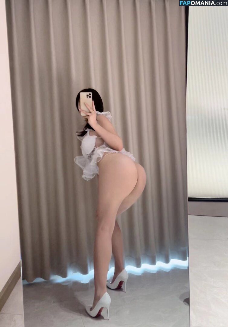 Naibao0712 / milkbabe0712 / 奶宝妹纸 Обнажённый OnlyFans  Утёкшее фото #5