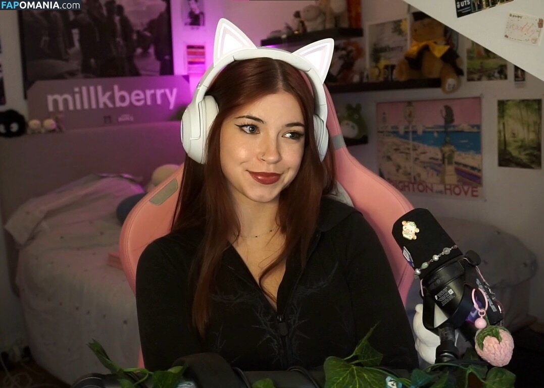 Millkberry / https: / milllkberry Обнажённый OnlyFans  Утёкшее фото #6