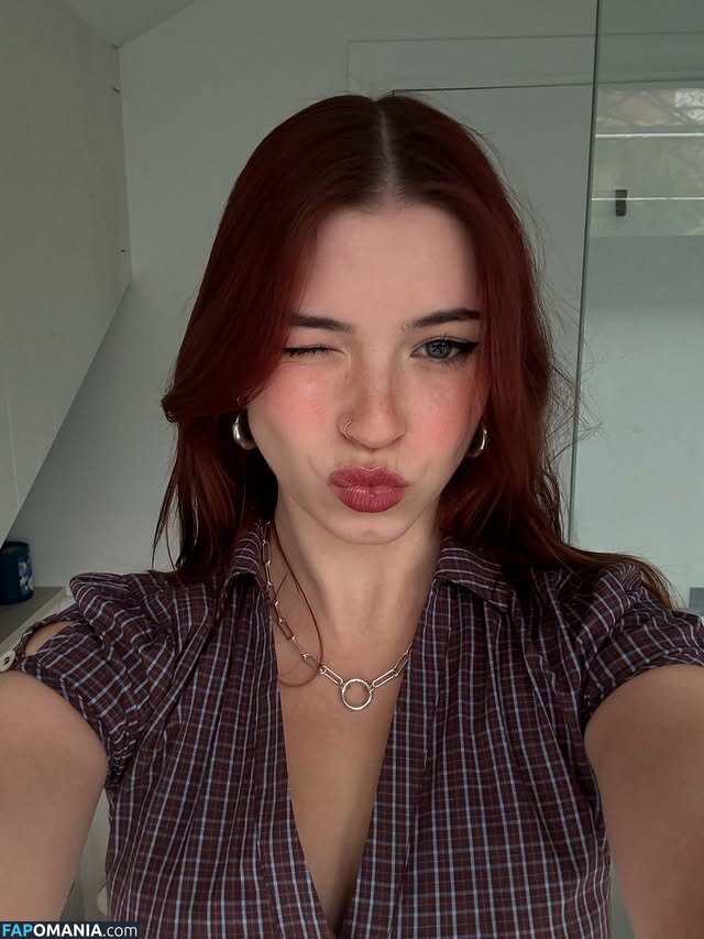 Millkberry / https: / milllkberry Обнажённый OnlyFans  Утёкшее фото #7