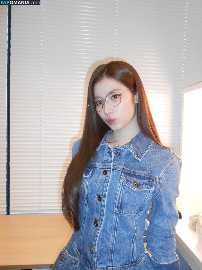 Minatozaki Sana / TWICE / m.by__sana Обнажённый OnlyFans  Утёкшее фото #54