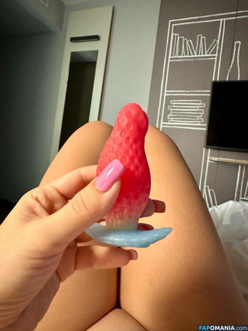 Mindiyarova11 / mindi11 Обнажённый OnlyFans  Утёкшее фото #477