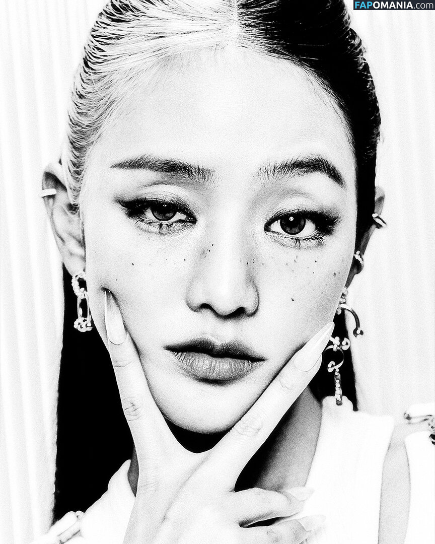 (GI-dle / Minnie (Nicha Yontararak - I-dle / min.nicha Обнажённый OnlyFans  Утёкшее фото #26