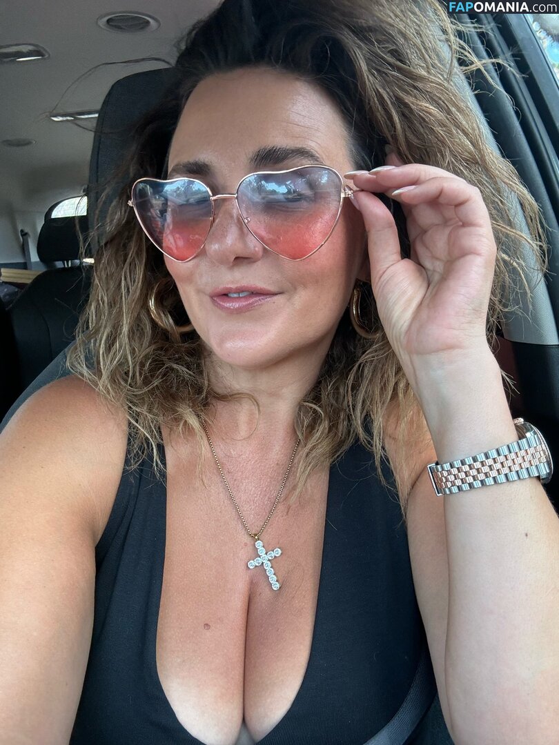 MILF Online Accountant / Miriam Holme / miriamholme Обнажённый OnlyFans  Утёкшее фото #15