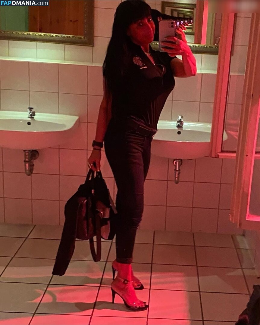 Miss Sanchez / milysancho Обнажённый OnlyFans  Утёкшее фото #4