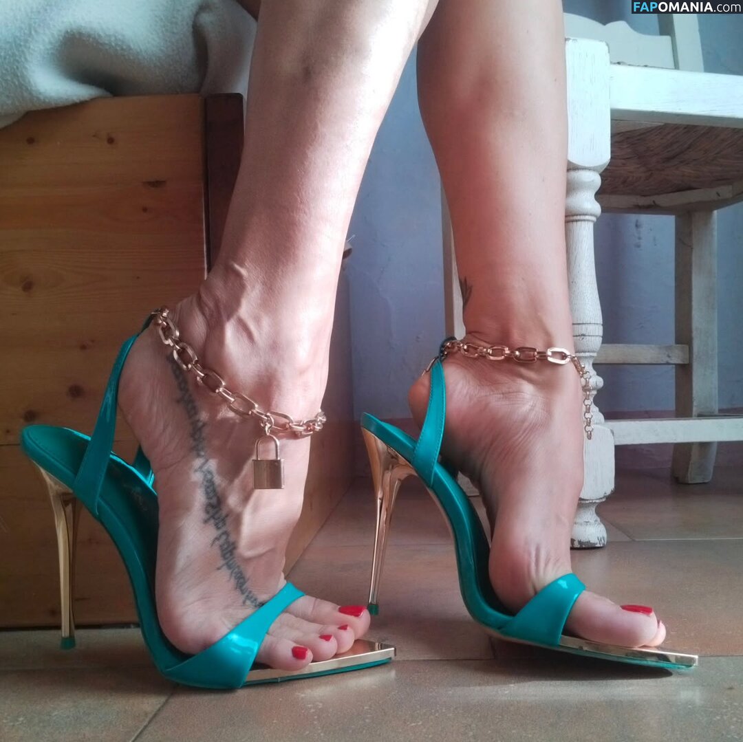 Miss V / miss_v2023 / missv6308 Обнажённый OnlyFans  Утёкшее фото #3