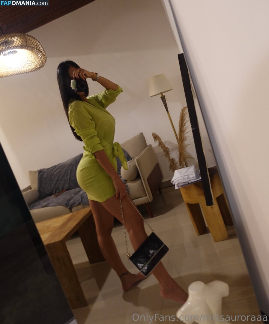 missauroraaa / sassysophyaudaciousaurora Обнажённый OnlyFans  Утёкшее фото #10
