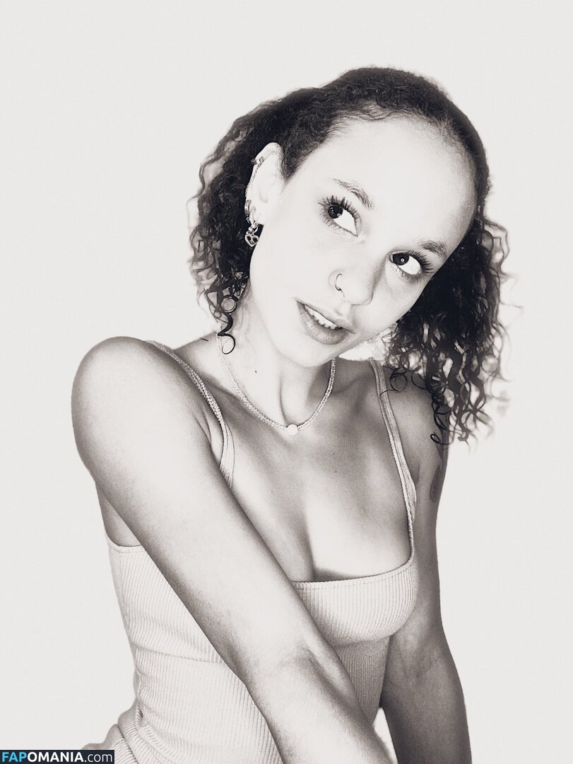 Mayliene / MissFairy Обнажённый OnlyFans  Утёкшее фото #15