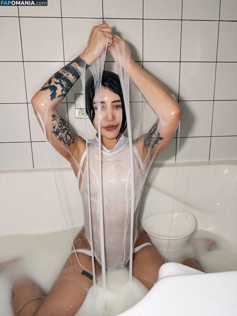 Mona Enju / https: / mmmowmow / mo_mo_milkbom Обнажённый OnlyFans  Утёкшее фото #1