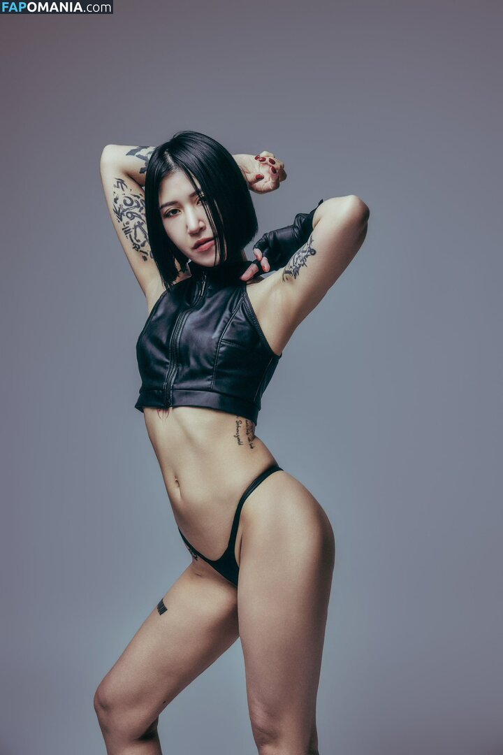 Mona Enju / https: / mmmowmow / mo_mo_milkbom Обнажённый OnlyFans  Утёкшее фото #4