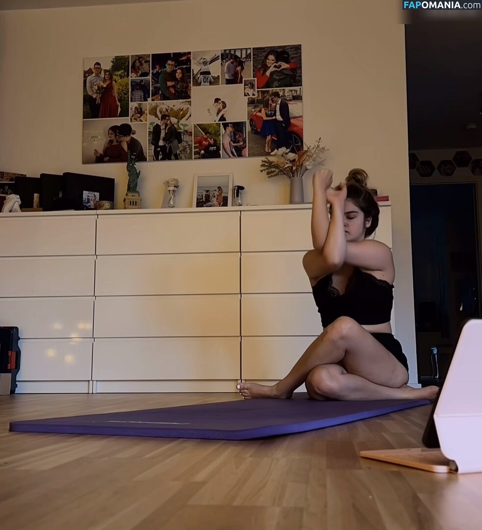 Mondwika Обнажённый OnlyFans  Утёкшее фото #3