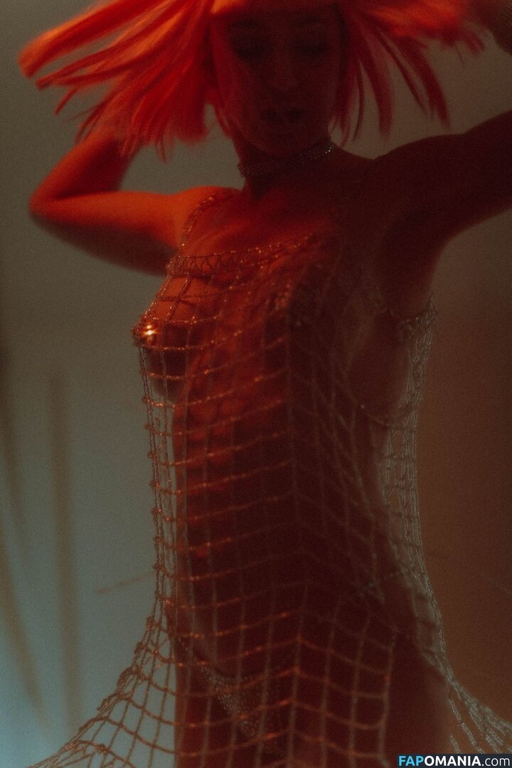 Monica May / _MissMonicaMay / missmayburlesque Обнажённый OnlyFans  Утёкшее фото #8