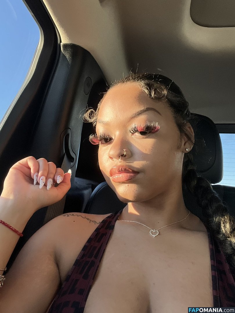 deacconti / hotgirlkatyy / mrs.supersoaker9000 / souljagirlkay Обнажённый OnlyFans  Утёкшее фото #2