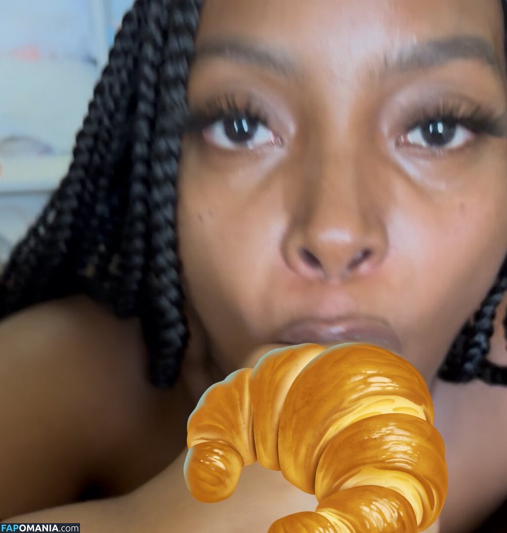 10shania / Muthafuckinlae / exclusivelylae / exclusivelylaee / https: / mf.lae / mflae___ Обнажённый OnlyFans  Утёкшее фото #7