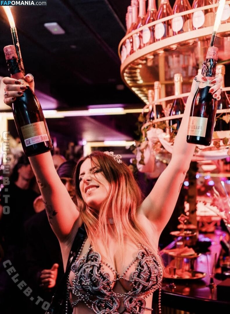 Myriel Monastic / myriel_monastic Обнажённый OnlyFans  Утёкшее фото #3