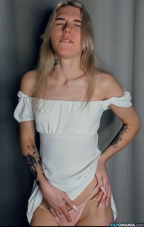 girlnamedviolet / myviolet_rush Обнажённый OnlyFans  Утёкшее фото #1