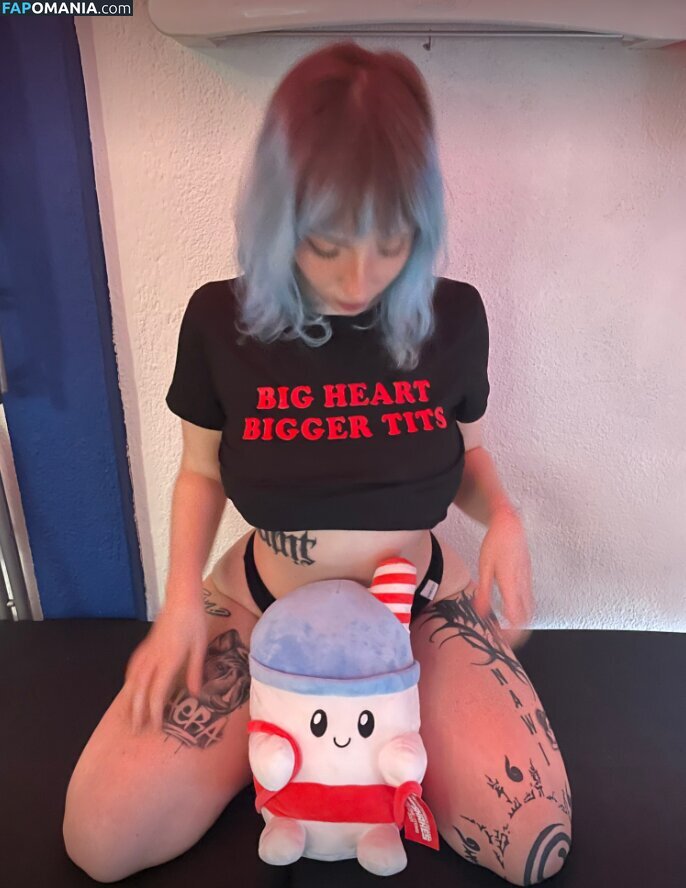 Naaawiwiii / naw.inkk / nawi59305 / nawiwi.art / nawiwii.reels / nawwiwiii Обнажённый OnlyFans  Утёкшее фото #5