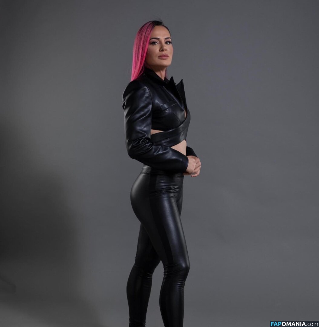 https: / nagihankaradere Обнажённый OnlyFans  Утёкшее фото #2