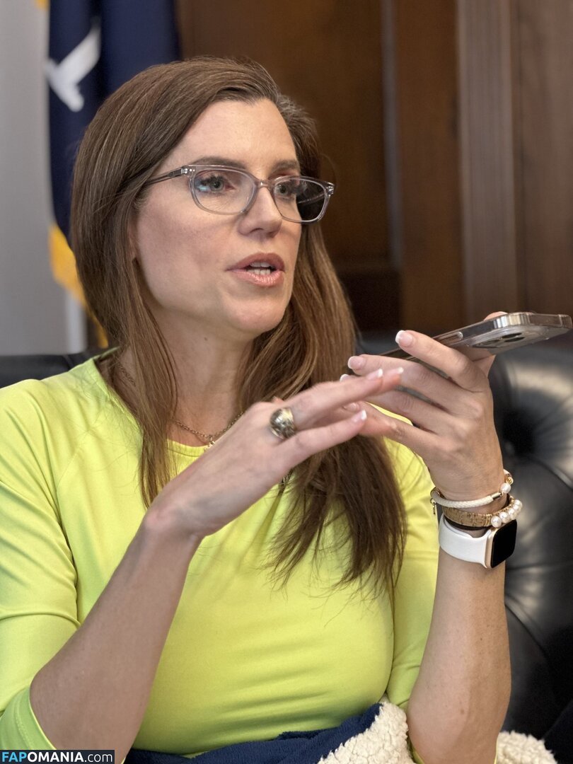 Nancy Mace / NancyMace / https: / nancyrmace Обнажённый OnlyFans  Утёкшее фото #7