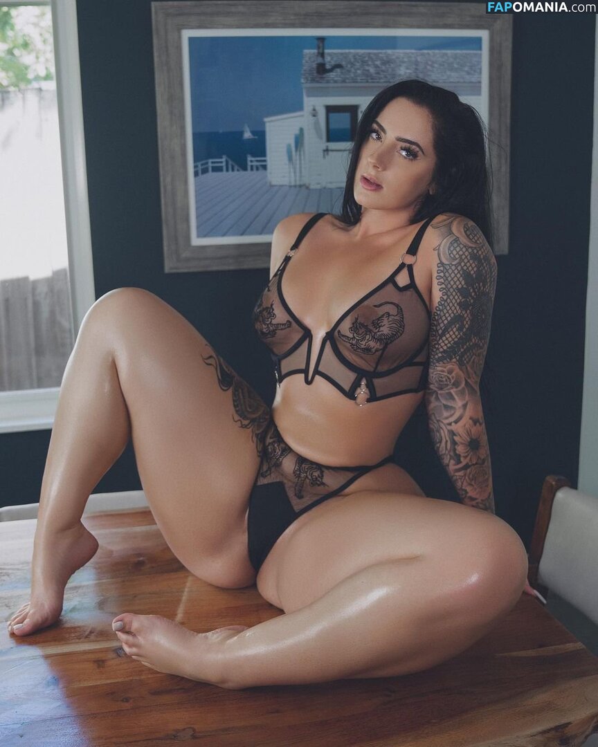 naomifox Обнажённый OnlyFans  Утёкшее фото #1