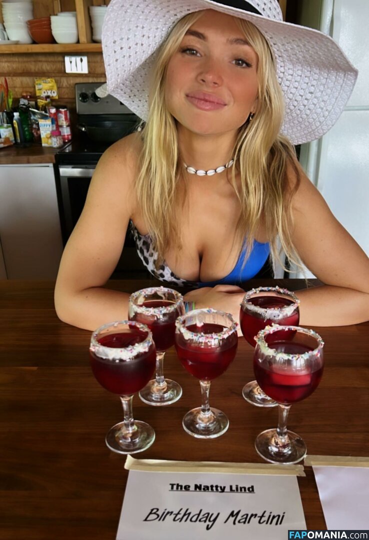 Natalie Alyn Lind / NatalieAlynLind / https: / natalynlind Обнажённый OnlyFans  Утёкшее фото #502