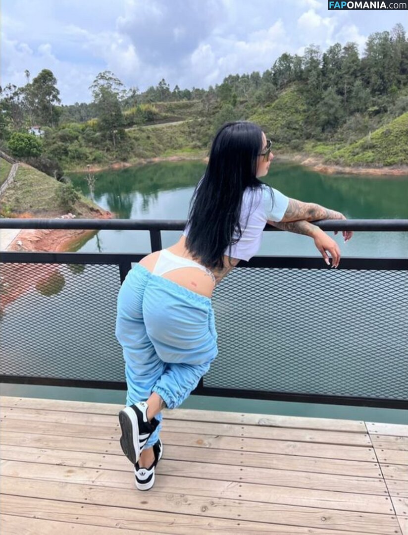 Nataly Martinez / Samantha_Hot_28 / natalymartinez3.1 / u281735689 Обнажённый OnlyFans  Утёкшее фото #6