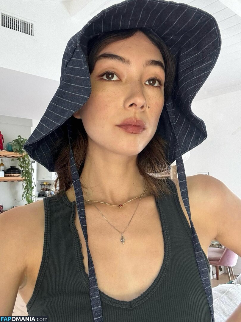 Natasha Liu Bordizzo / natashaliubordizzo Обнажённый OnlyFans  Утёкшее фото #1