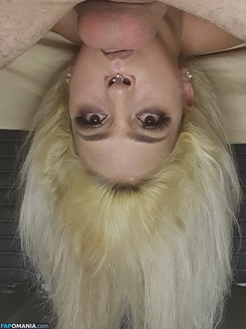 NathFox / natalliefox / nathfoxx / natthfox Обнажённый OnlyFans  Утёкшее фото #25