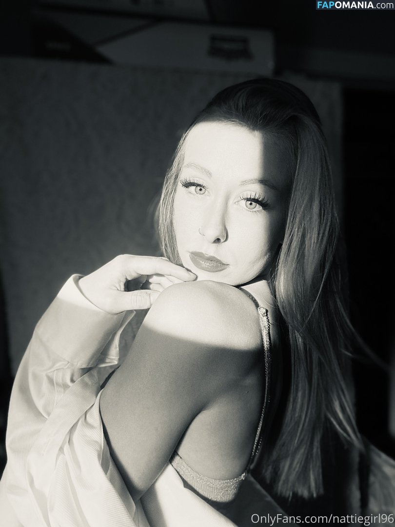 natalie / nattiegirl96 / notty.girl96 Обнажённый OnlyFans  Утёкшее фото #3