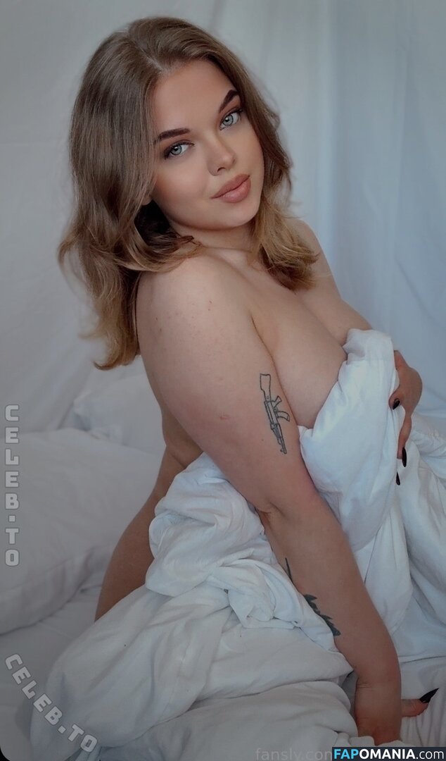 Joanna668636037 / Kelluxee / Naughty Kelly / https: / naughtykells Обнажённый OnlyFans  Утёкшее фото #2