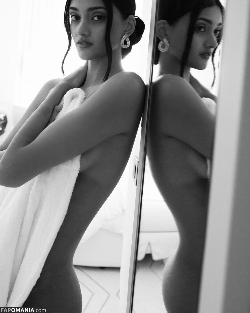 Neelam Kaur Gill / neelamkg Обнажённый OnlyFans  Утёкшее фото #1