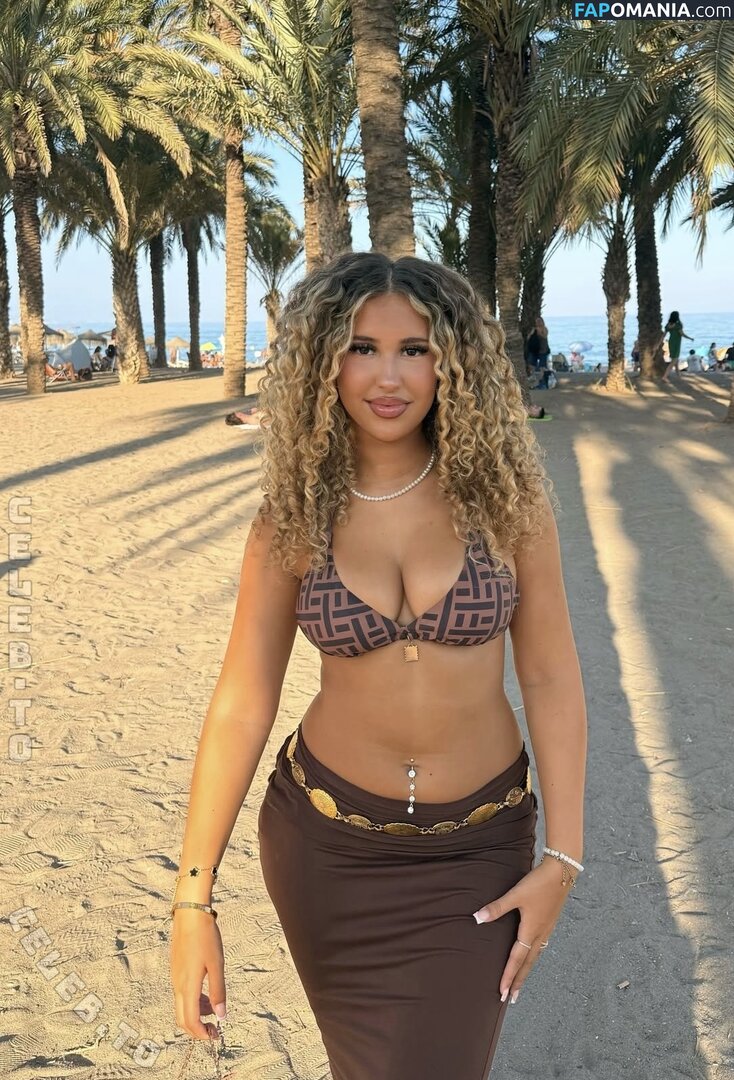 nevine.ths Обнажённый OnlyFans  Утёкшее фото #1