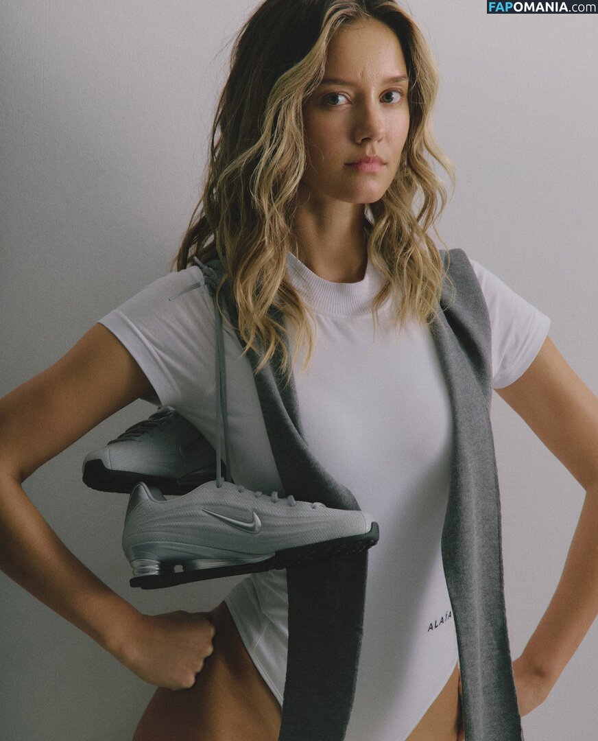 Nicola Cavanis / nicola / nicolaca_ Обнажённый OnlyFans  Утёкшее фото #1640