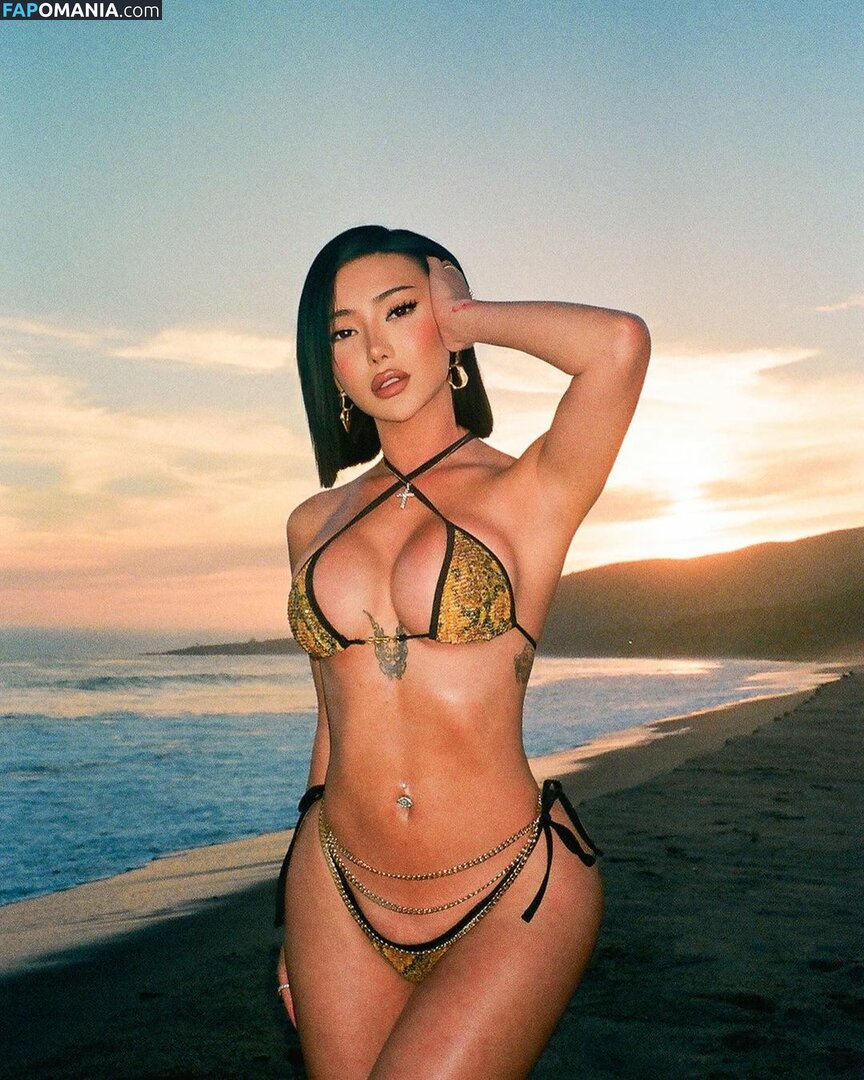 Nikita Dragun / nikitadragun Обнажённый OnlyFans  Утёкшее фото #29