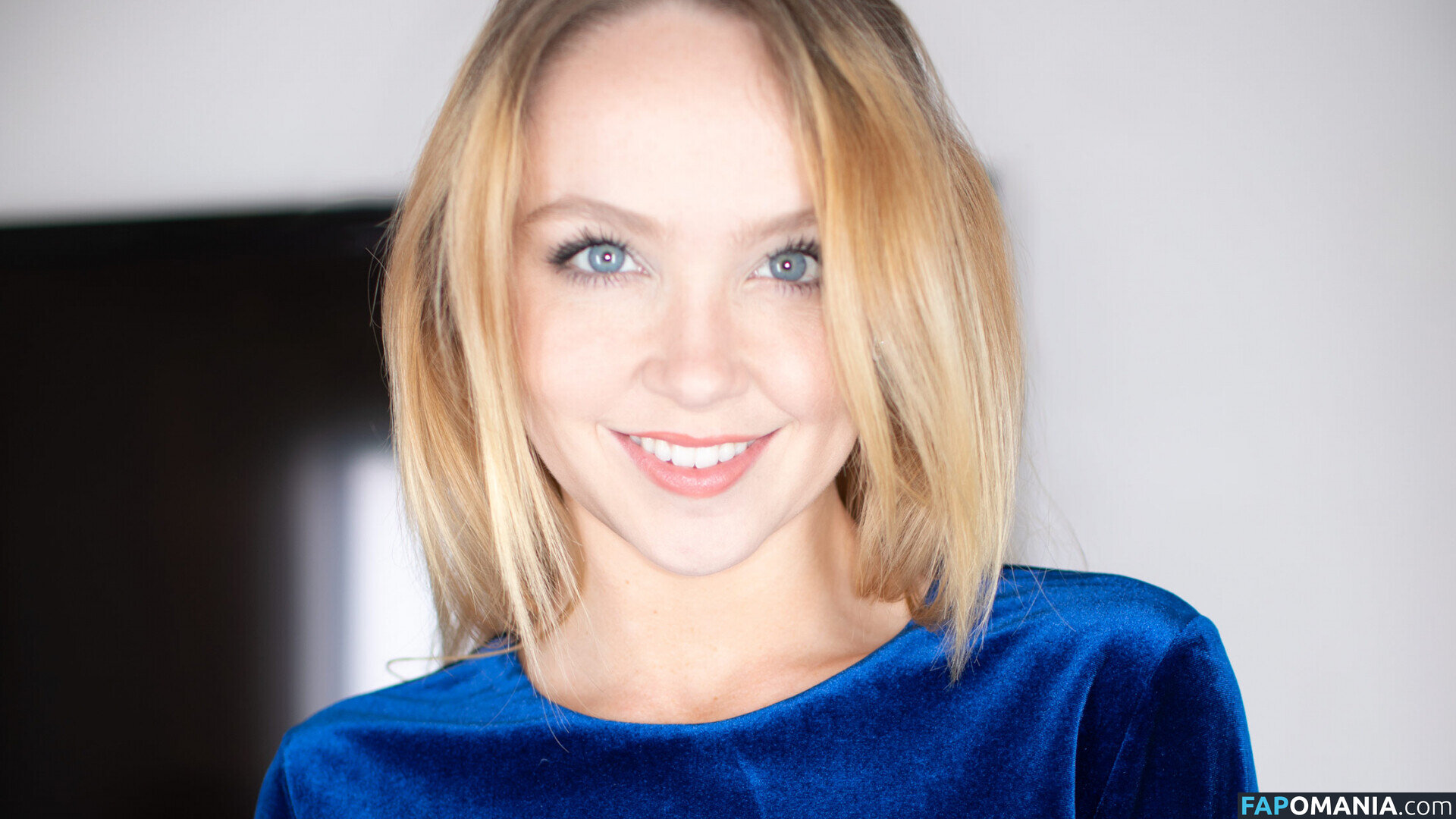 Nikole Nash / nikolenasheatsass / nikolenashxxx Обнажённый OnlyFans  Утёкшее фото #1