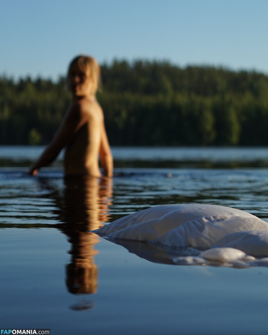 Nina Laitiala / Ninainsauna Обнажённый OnlyFans  Утёкшее фото #2