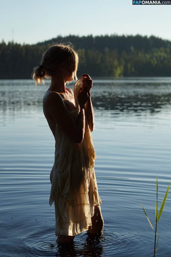 Nina Laitiala / Ninainsauna Обнажённый OnlyFans  Утёкшее фото #3