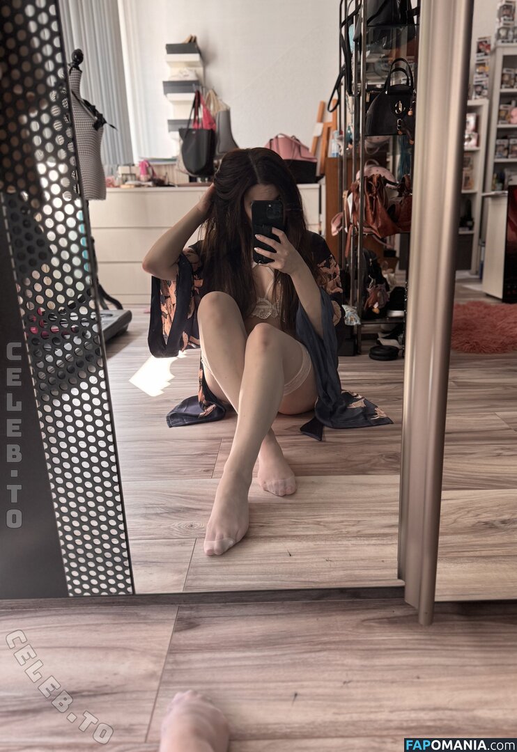 Nini Raven / Nini_Raven / raven_nini Обнажённый OnlyFans  Утёкшее фото #1