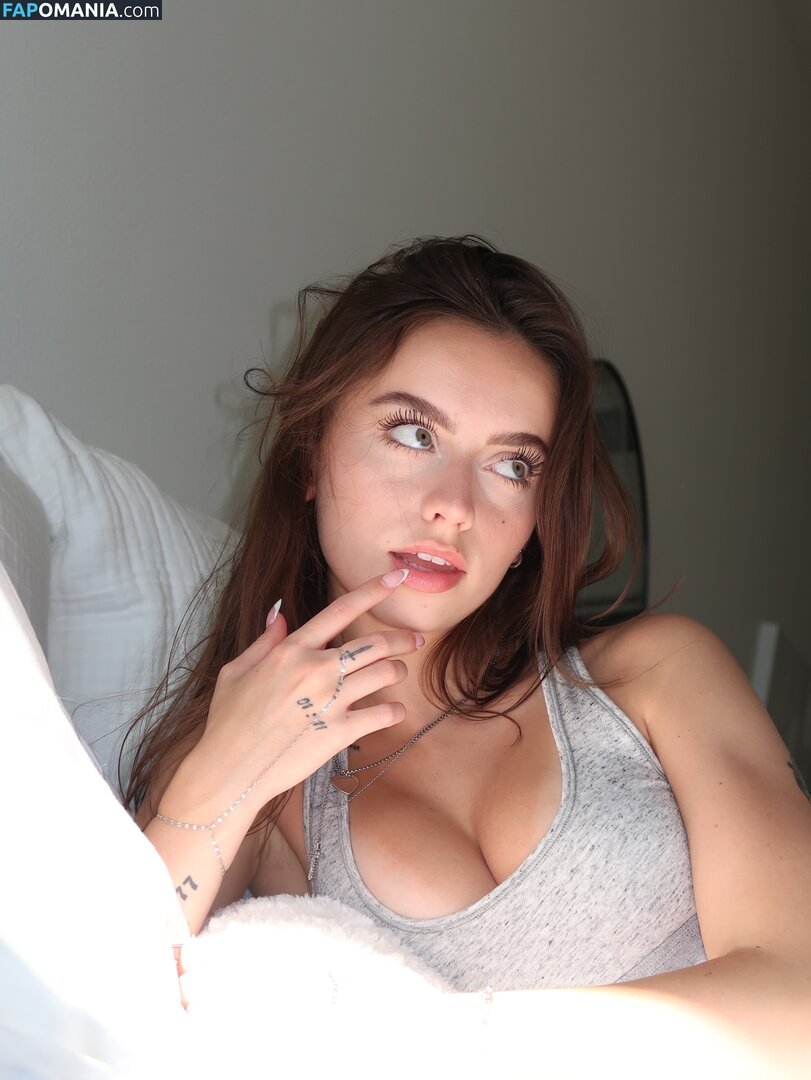 Katelyn Elizabeth / katelynelizabeth / nnayetakk Обнажённый OnlyFans  Утёкшее фото #38