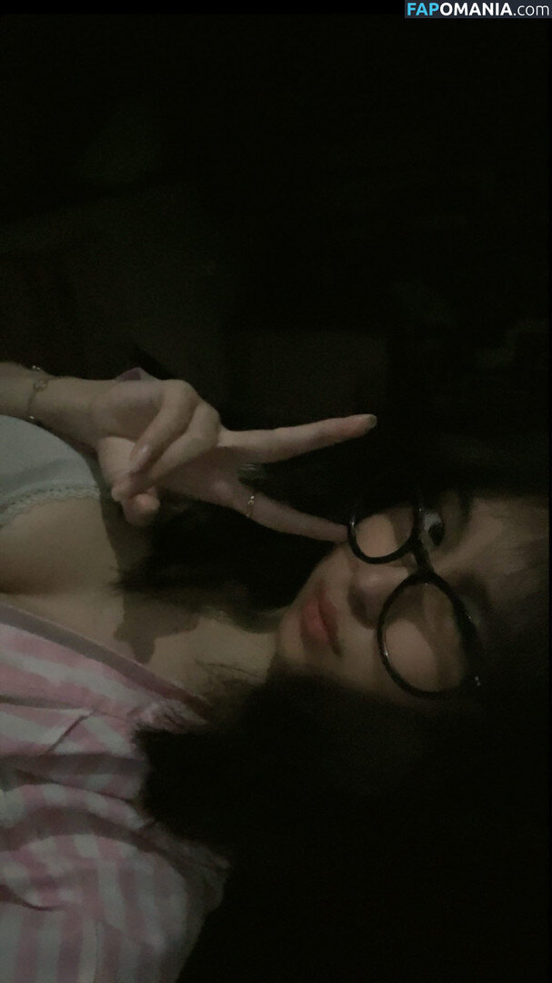 notriissaaa Обнажённый OnlyFans  Утёкшее фото #2