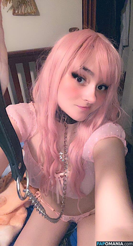 Novavortexi / Sluttyhoneycomb / novaworx Обнажённый OnlyFans  Утёкшее фото #1