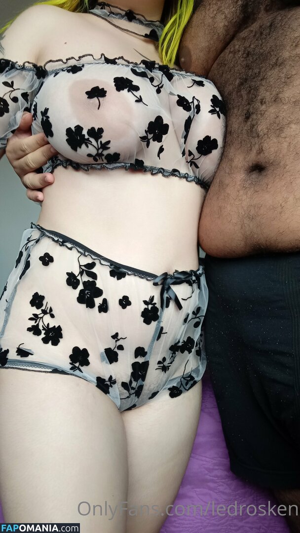 nyx525 / nyxie_ledros Обнажённый OnlyFans  Утёкшее фото #4