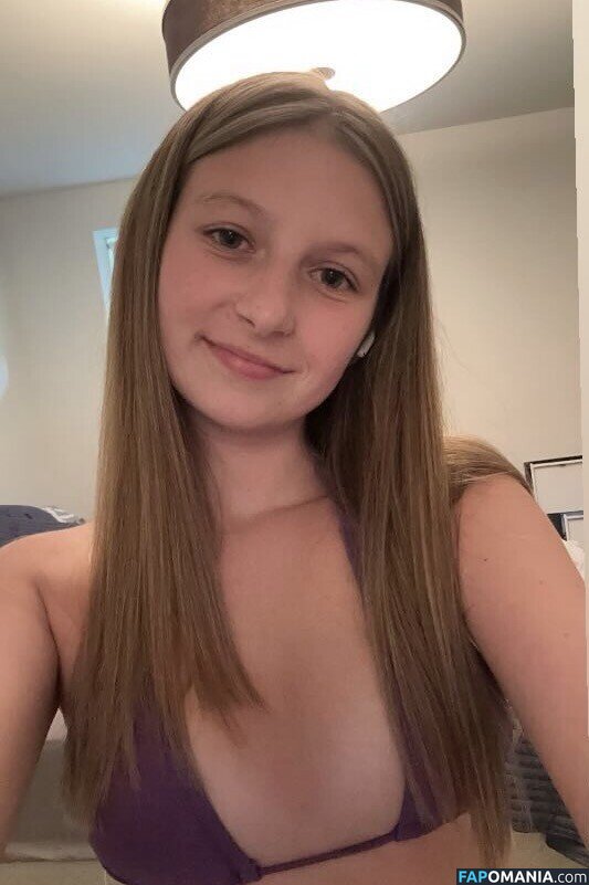 Oceanne Bergeron / https: / oceane_bergeron / oceannexoxo / ocebergeron / ocebergeron... Обнажённый OnlyFans  Утёкшее фото #19
