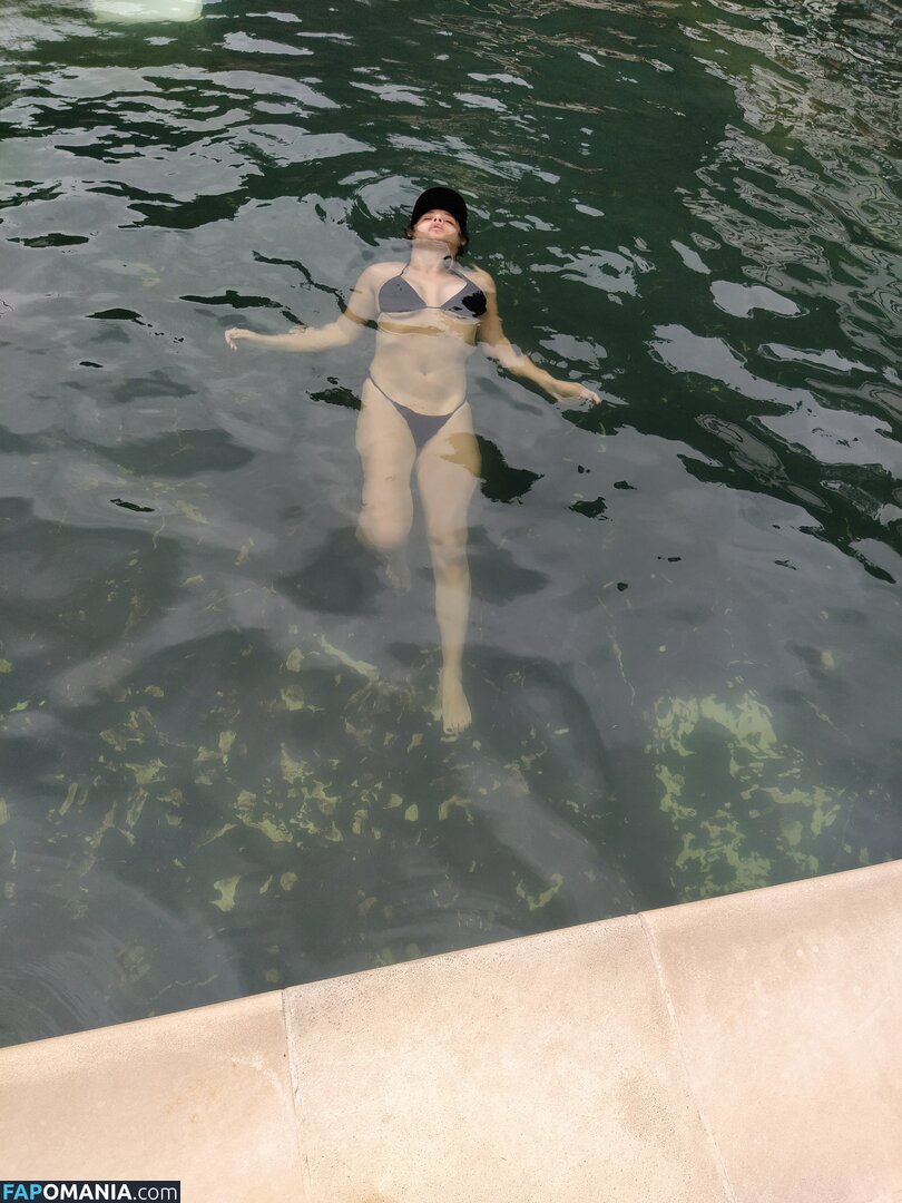 Officefacil / Vivi Becerra / vivi.v / vivi_officefacil / vivib0808 Обнажённый OnlyFans  Утёкшее фото #119