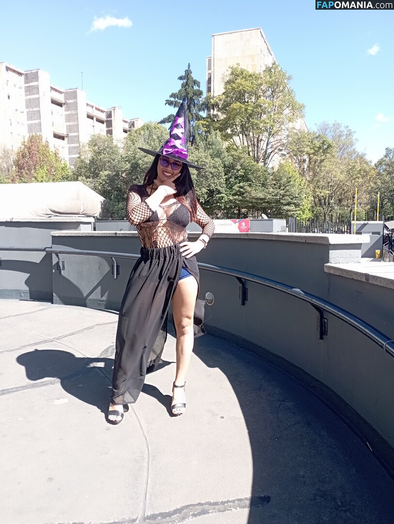 Officefacil / Vivi Becerra / vivi.v / vivi_officefacil / vivib0808 Обнажённый OnlyFans  Утёкшее фото #187