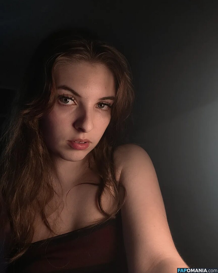 Minty / OkayMintyDust1 / Okaymintydust / https: Обнажённый OnlyFans  Утёкшее фото #1