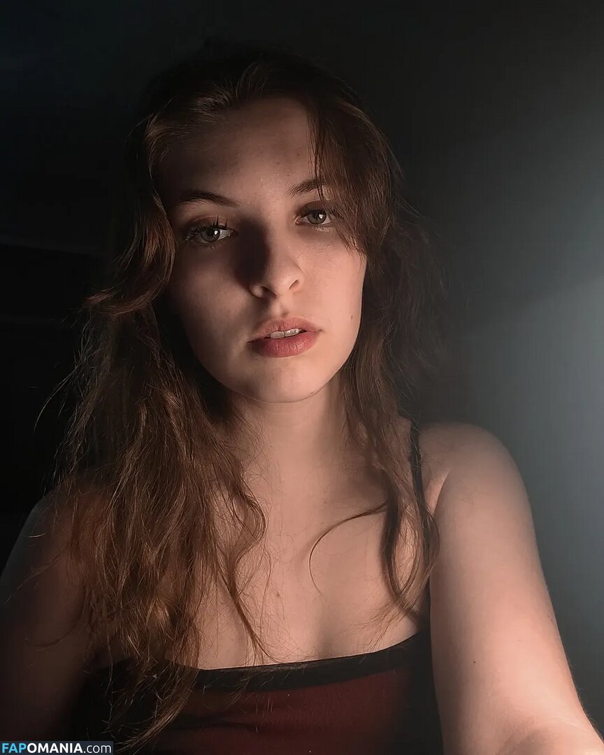 Minty / OkayMintyDust1 / Okaymintydust / https: Обнажённый OnlyFans  Утёкшее фото #2
