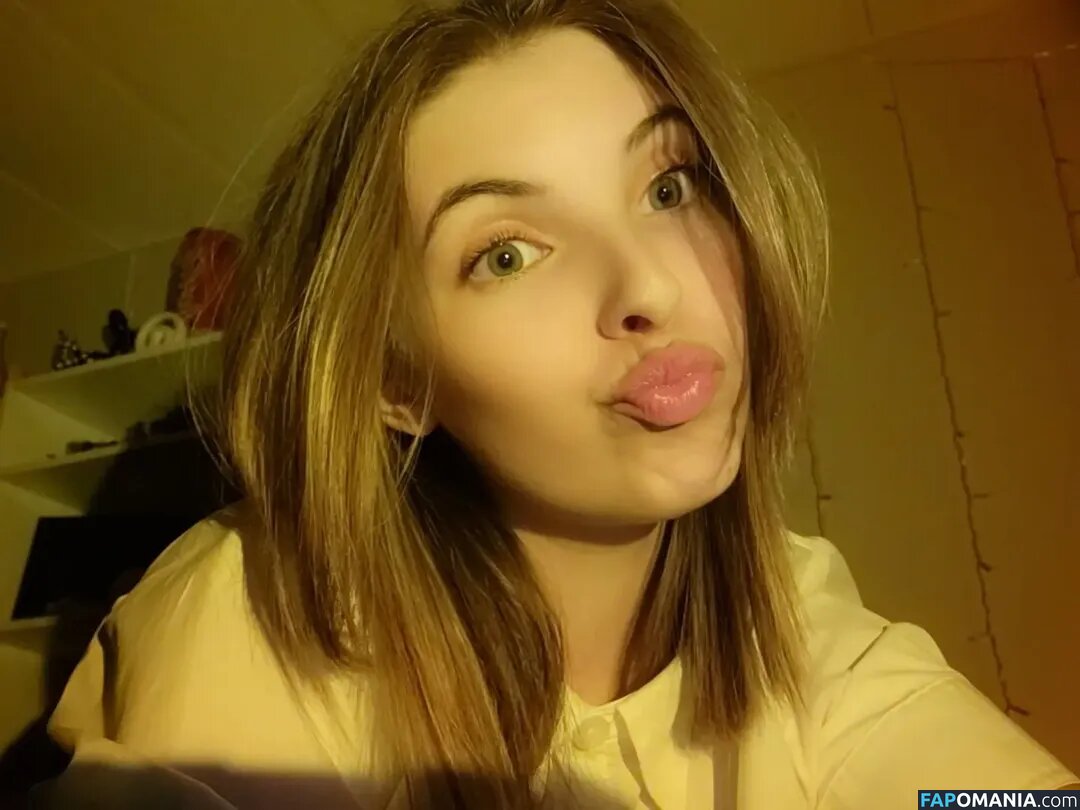 Minty / OkayMintyDust1 / Okaymintydust / https: Обнажённый OnlyFans  Утёкшее фото #6