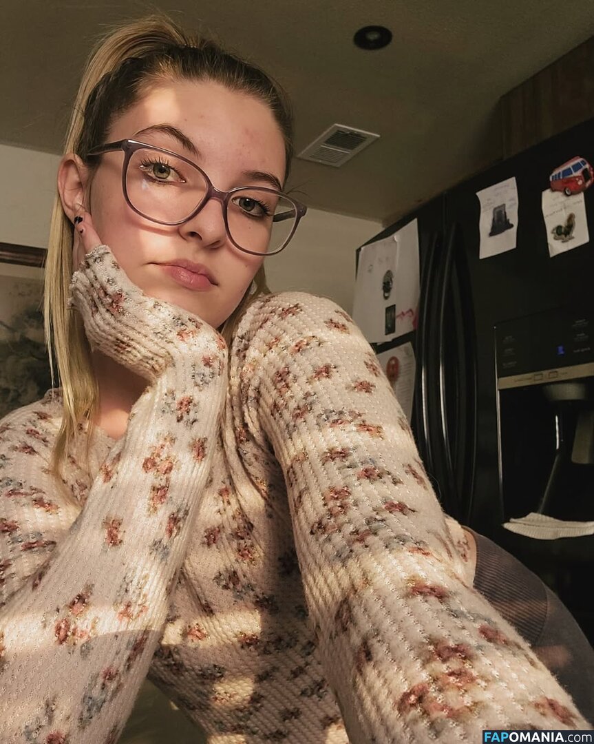 Minty / OkayMintyDust1 / Okaymintydust / https: Обнажённый OnlyFans  Утёкшее фото #12