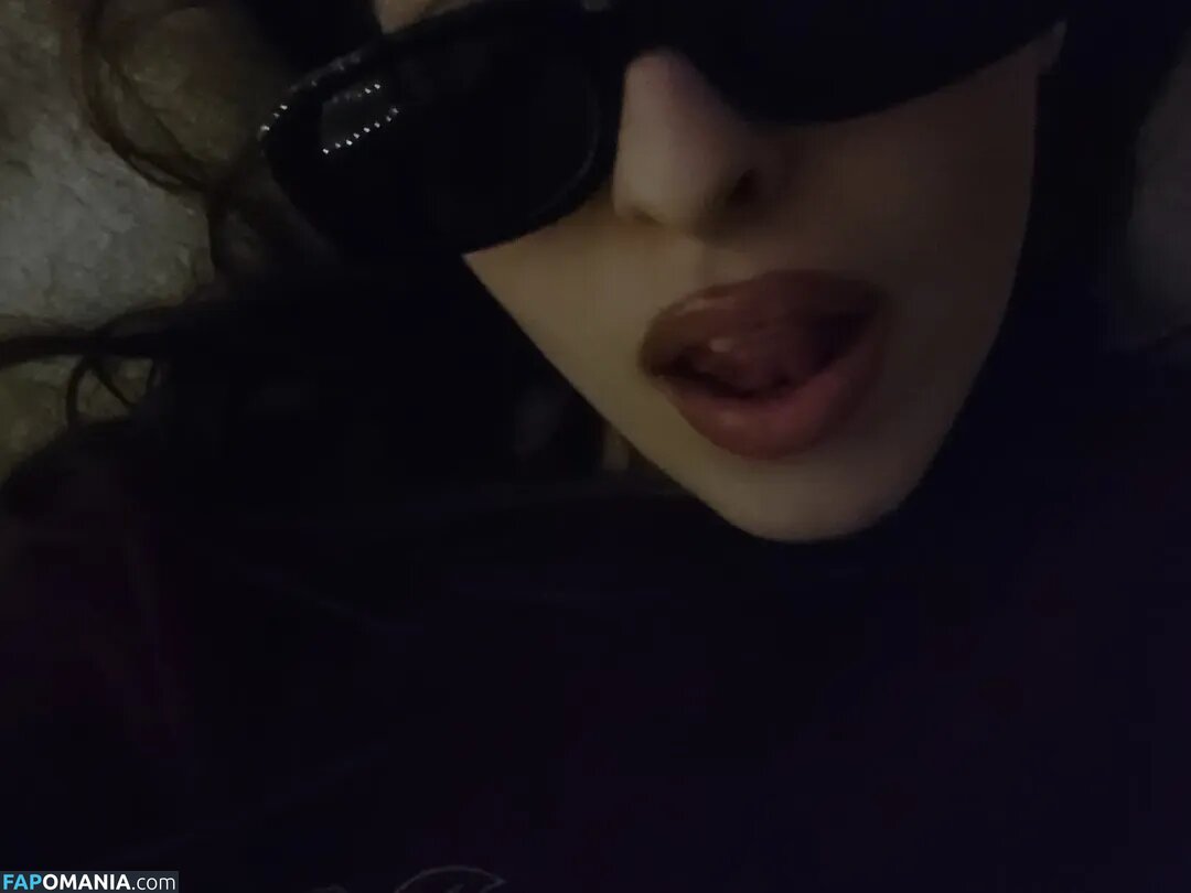 Minty / OkayMintyDust1 / Okaymintydust / https: Обнажённый OnlyFans  Утёкшее фото #17